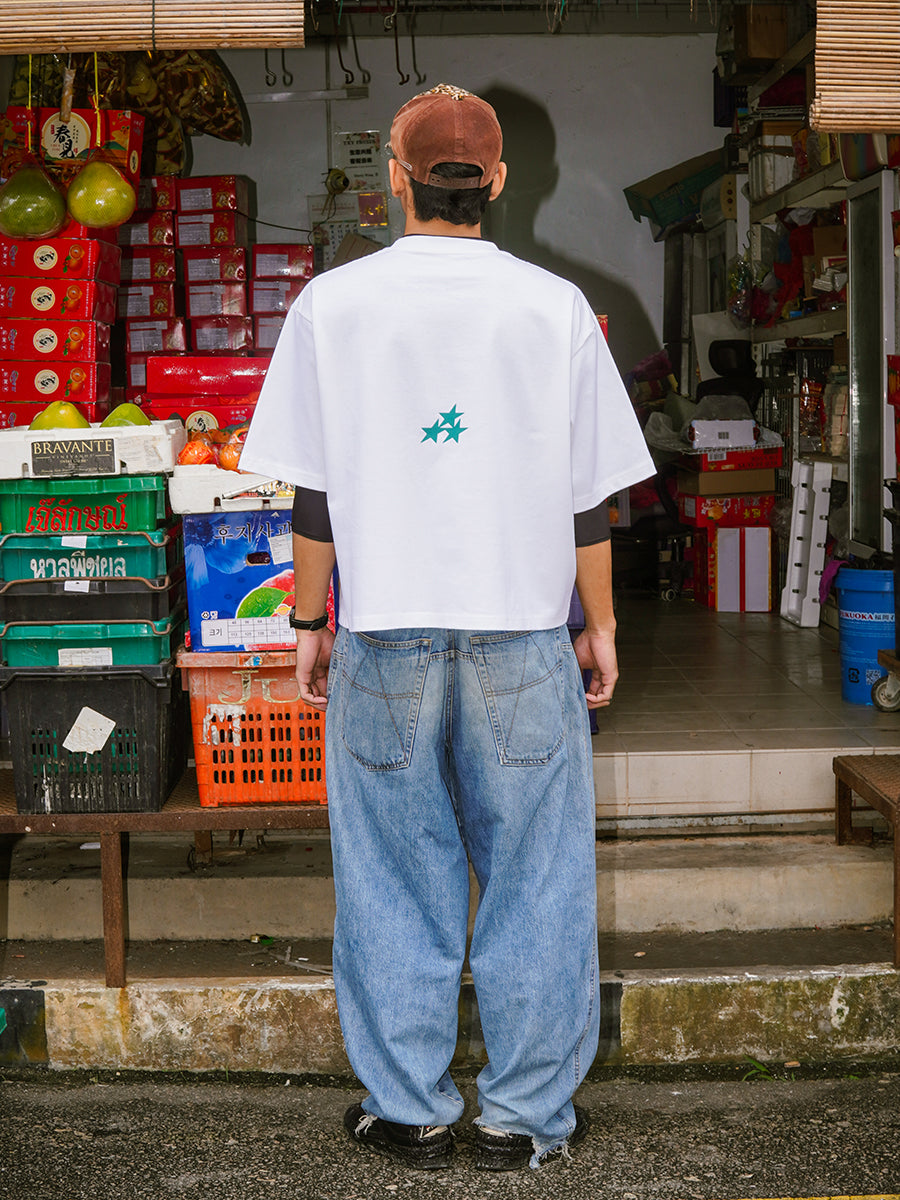 SCRIPT TEE